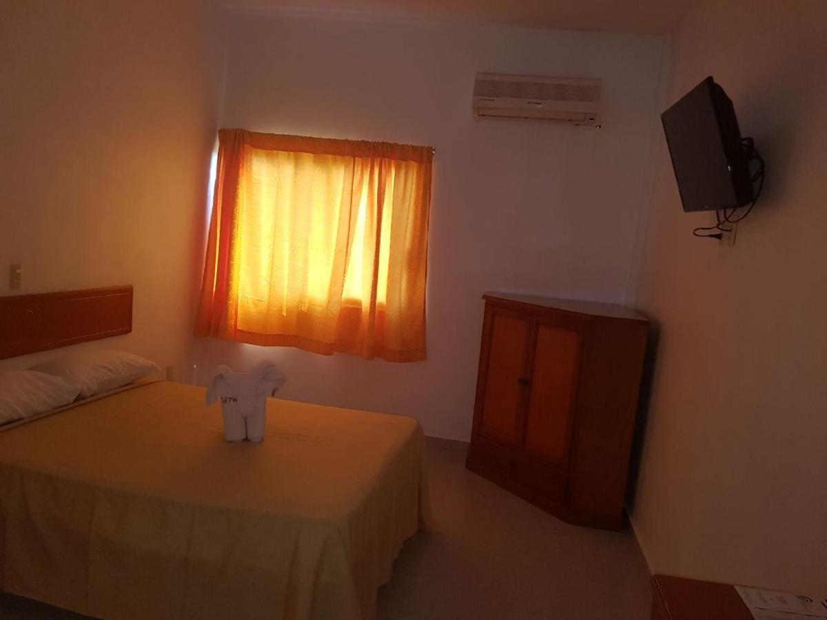 Hotel Arcos Del Parque Acayucan Екстериор снимка